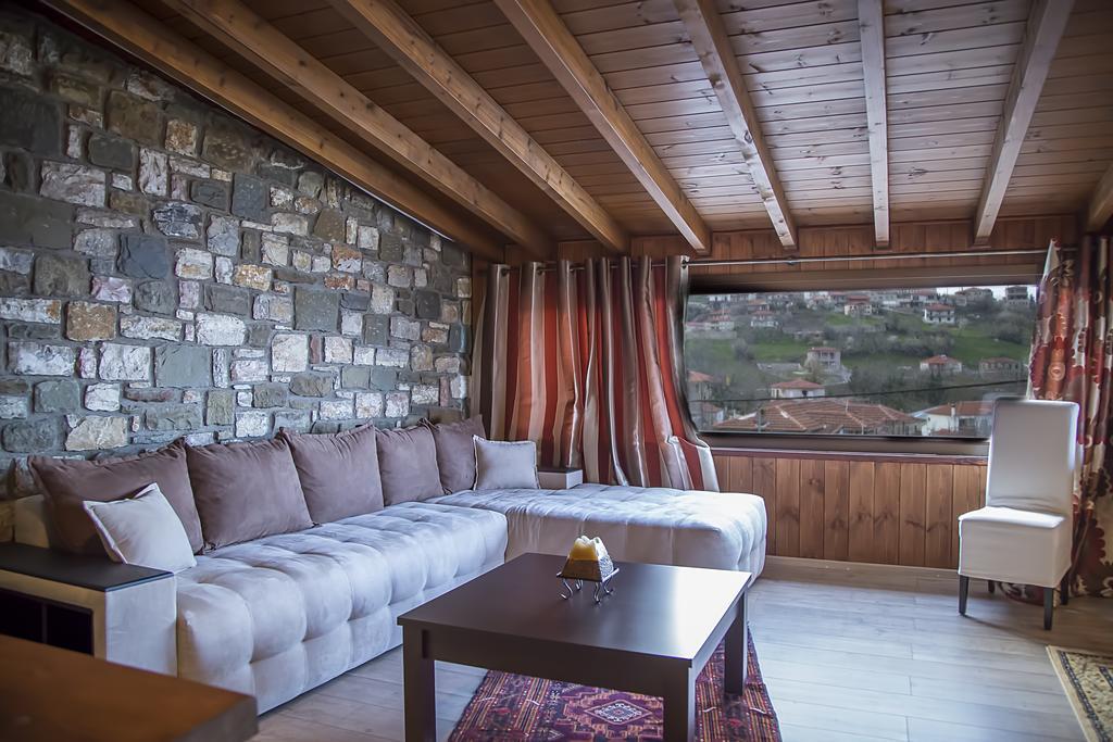 Pandion Luxury Boutique Hotel & Suites With Spa Neohóri Kültér fotó