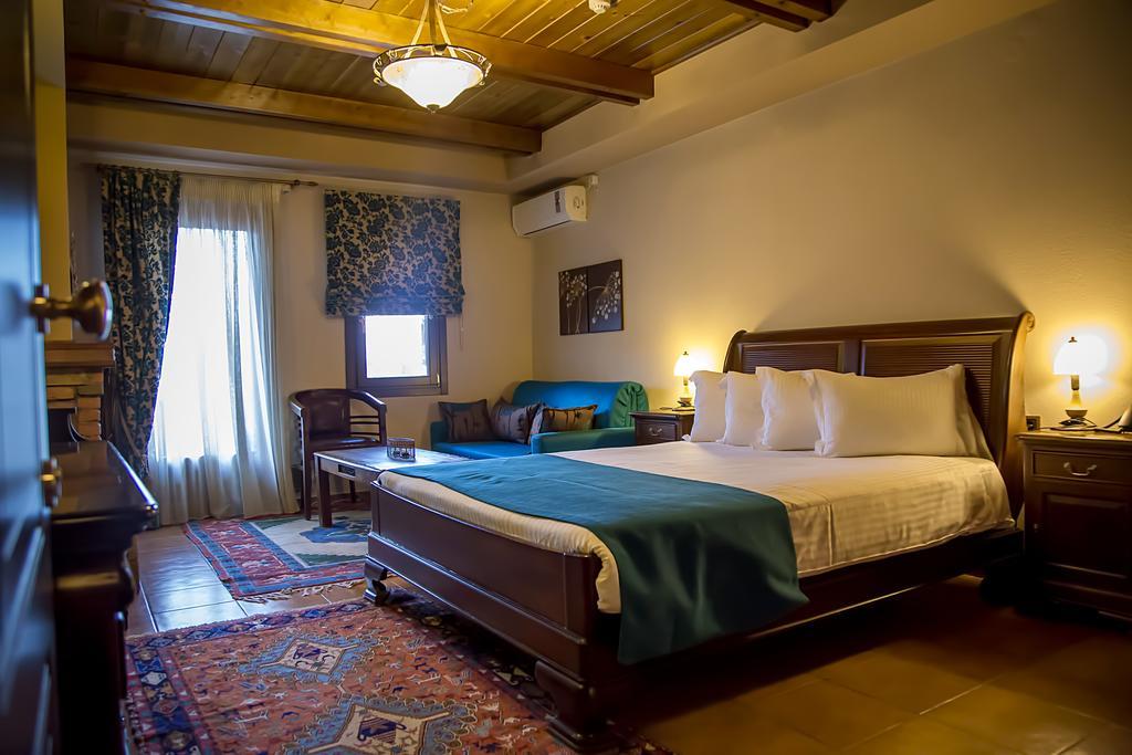 Pandion Luxury Boutique Hotel & Suites With Spa Neohóri Kültér fotó