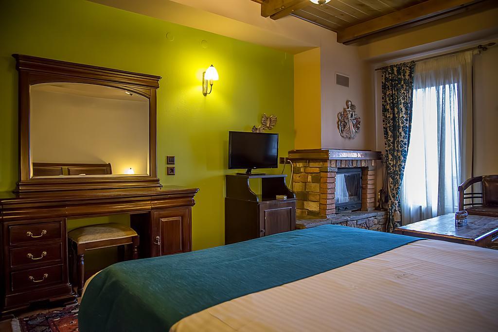 Pandion Luxury Boutique Hotel & Suites With Spa Neohóri Kültér fotó