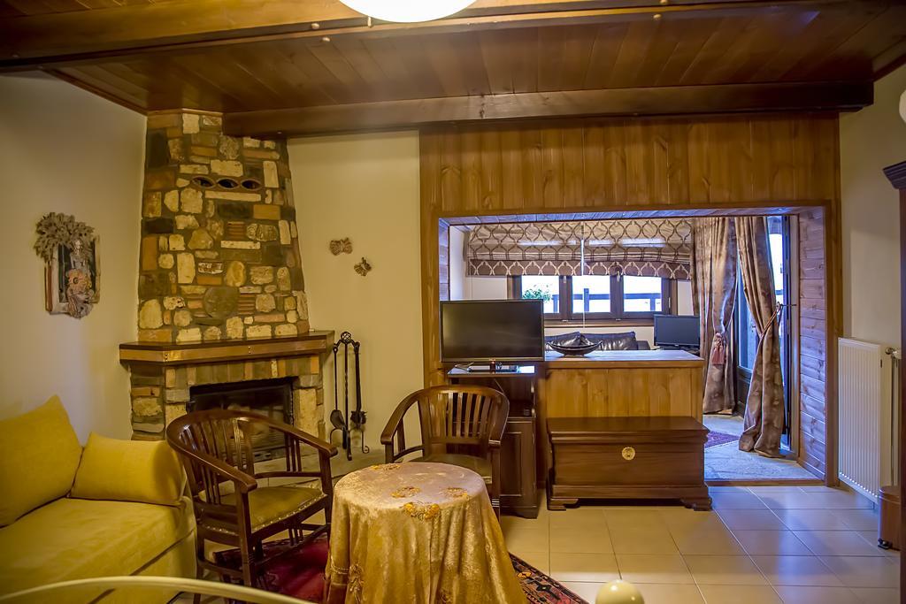 Pandion Luxury Boutique Hotel & Suites With Spa Neohóri Kültér fotó
